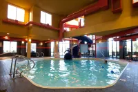 Comfort Suites - piscine