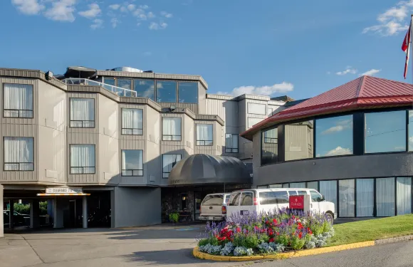 坎盧普斯華美達酒店