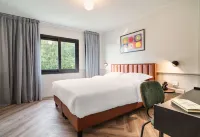 LIV the City Suites Adults Only Hotels in Perivolia