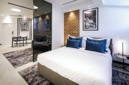 Old Town Snail Design Apartments