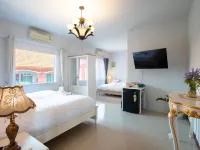 Hacienda Resort - Mae Phim Hotels near Raksamae Bridge