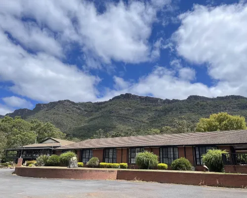Country Plaza Halls Gap Hotels in Halls Gap