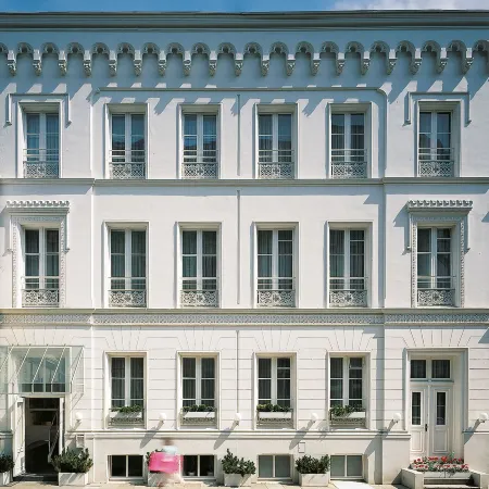 Aussen Alster Hotel
