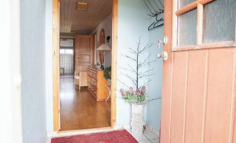 4 Bedroom Apartment - 20 Min Walk from City Centre - Nature