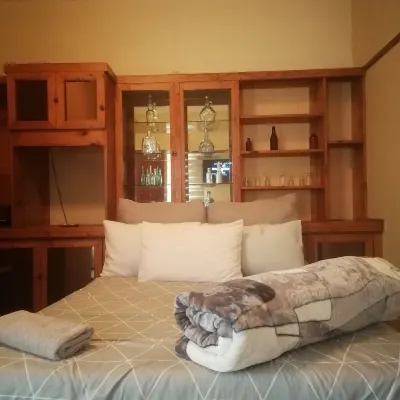 Valleycenter guest lodge Hotels near Leondale Gardens