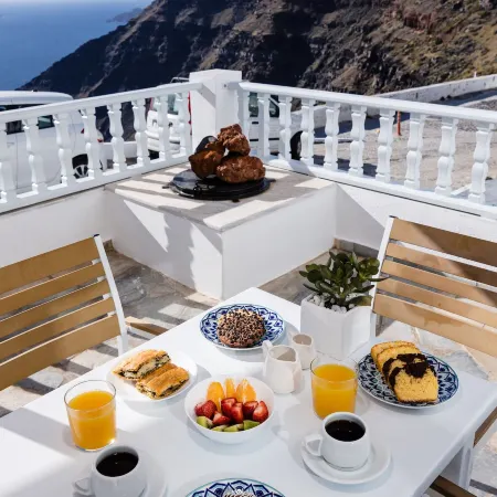 Nevma Suites