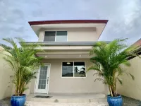 Casa Sunset Family Home - Walk to Jaco Beach by RedAwning