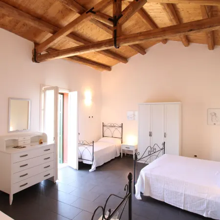 Reusia Holiday Home