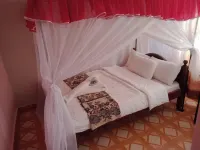 Elris Guest House & Hotel Hotels in Ahero