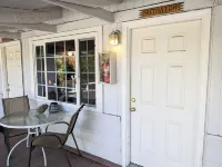 Bluebird Cottage Inn - 3-Star