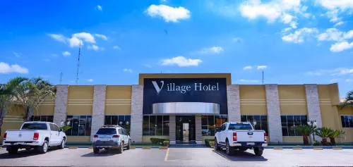 Village Hotel - piscina