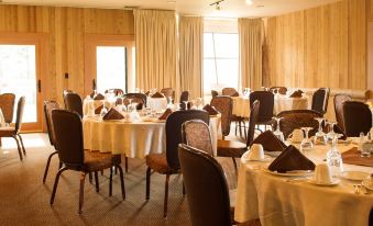 Sun Mountain Lodge