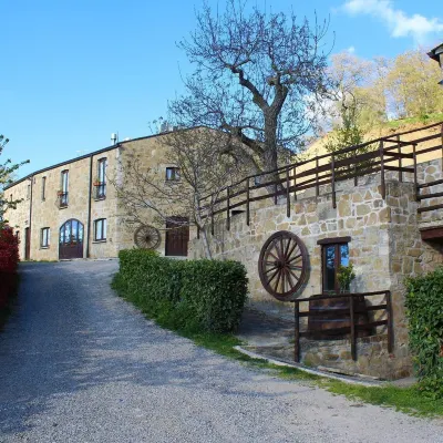 Agriturismo Grotta Dell'Eremita Hotels in 