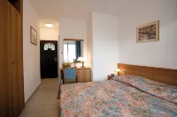 Solaris Camping Resort Hotels in Tar