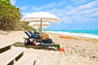 Jupiter Beach Resort & Spa - de playa