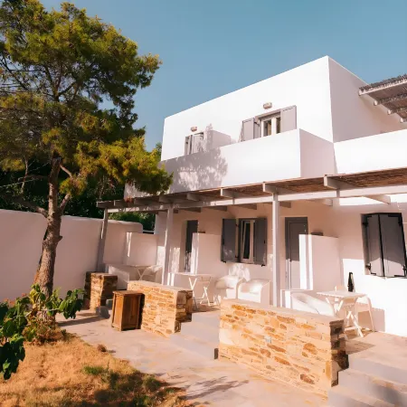 FarOut - BeachResort & Camping Ξενοδοχεία στην πόλη Ίος