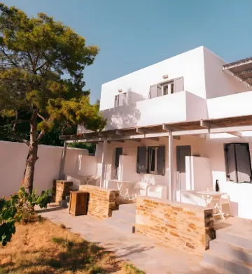 FarOut - BeachResort & Camping