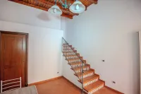 La discesa di San Giuseppe Hotels in Trabia