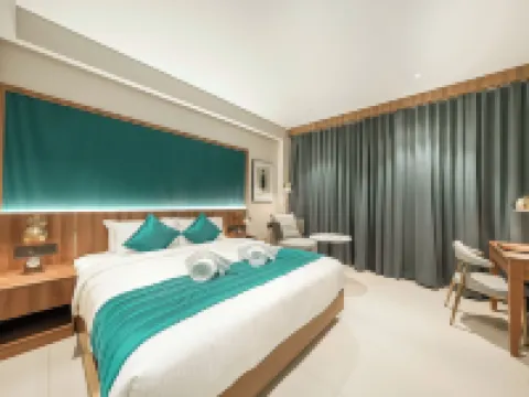 VSC PORTO MARINA Hoteles en Kottukal