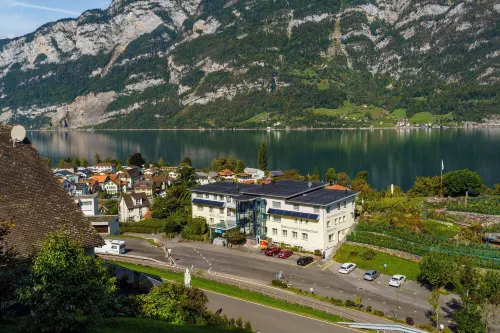 Seeblick Hotel und Restaurant Rössli Hotels in Quarten