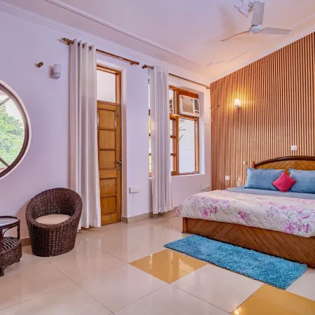 White House By The Ganges
