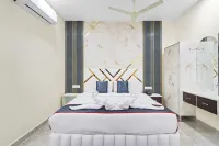 Hotel Sky Land Các khách sạn ở Khammam