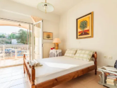 Casa Nebari Seaside Retreats - Fully Equipped, Ideal Spot Hotels in Petalidi