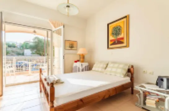 Casa Nebari Seaside Retreats - Fully Equipped, Ideal Spot