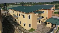 Wedgewood One Shortlet Apartment - Hot Tub