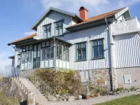 Prästgårdens Pensionat Hotels in Orust