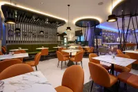 Spark by Hilton Luton - พร้อมอาหารเช้า
