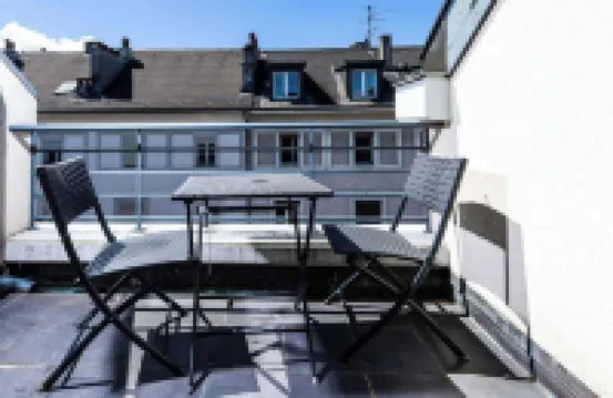 Modern Apartment - AC- 1br-2p- Geneva