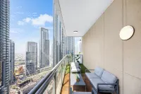 Durrani Homes - Alluring 5BR Penthouse with Burj Khalifa and Fountain View