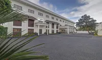 Treebo 高級瓦哈達 Sangam parambu附近的飯店