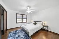 Atlanta Oasis w/ 3 Queens & Backyard Near Hotspots