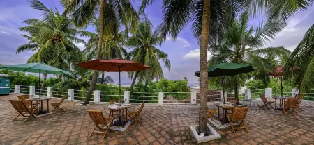 Neemrana's Coconut Alley Отели в г. Нагапаттинам