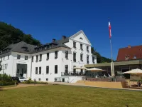 Hotel Kieler Yacht-Club Hotels near Mediendom