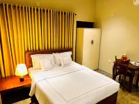Ceylon Kingsmen Garden Hotel - Katunayake Hotels in Negombo