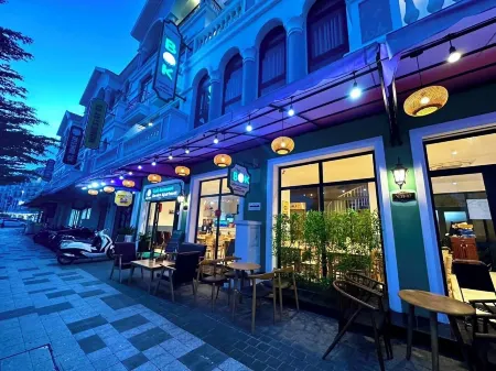 The Bok Hotel Grand World