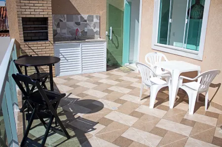 Luxo Com Spa Exclusivo No paraíso do Peró! Отели рядом с достопримечательностью «Shells Beach»