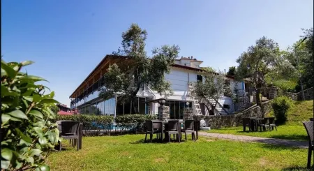 Pasa Tatil Koyu Отели рядом с достопримечательностью «Ak Yaşam Residence»