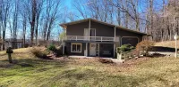 Peaceful, relaxing, family friendly, fully updated 3-bedroom house in Bellville