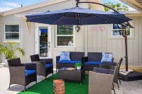 Bonita Springs Home Private Pool & Backyard 5 minutes to the Beach and Boulevard