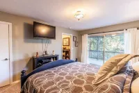 "A RETREAT CABIN PERFECT TO RELAX"