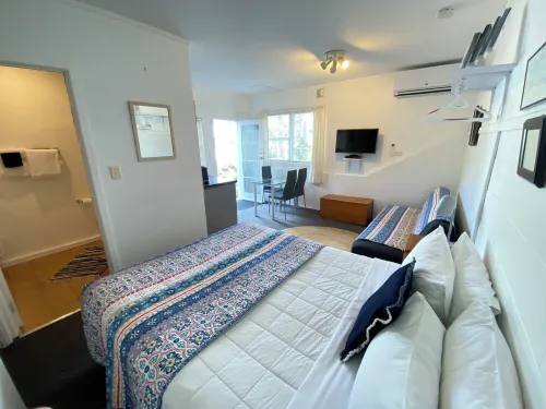 Studio in central Paihia - walk everywhere