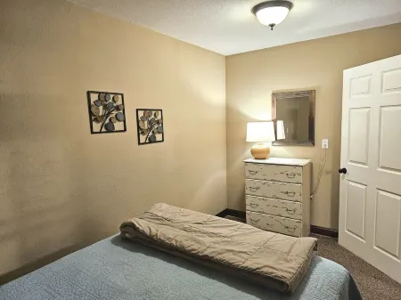 Country Guest House Отели в г. Шебойган