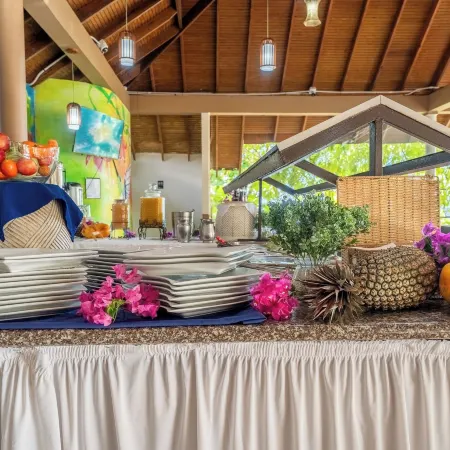 Tropikist Beach Hotel & Resort