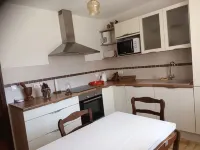 Garden level in detached house Nice view Hotels in Embrun