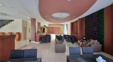 core inn juwita hotel Отели в г. Malang Regency