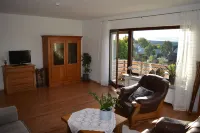 Bright, spacious holiday apartment in the heart of Münstermaifeld